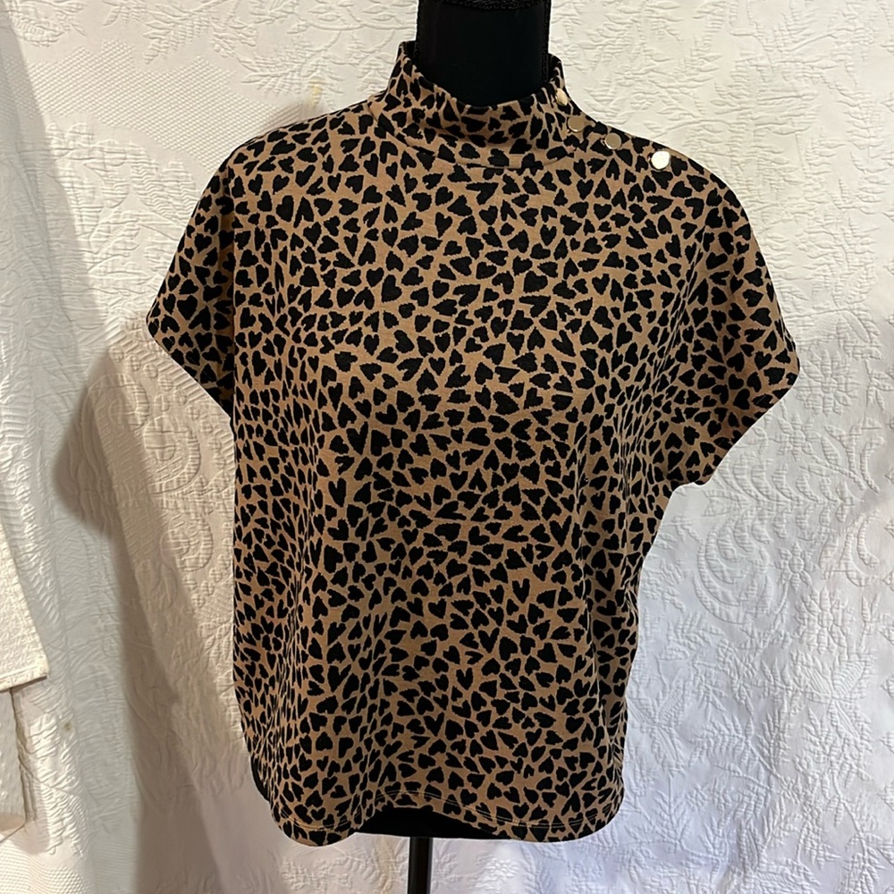 Ann Taylor top, size small
